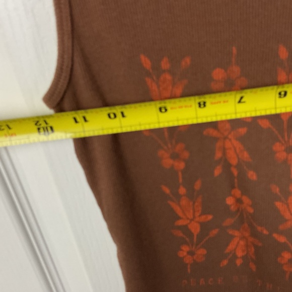 Pre-Owned Hollister Junior Brown Graphic Tank Top, Size S - Picture 10 of 10